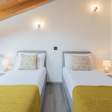 Dream Lake Apartments Lake View - Private Beach By Rent All Como Lezzeno Extérieur photo