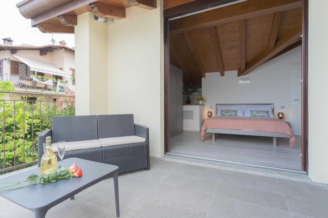 Dream Lake Apartments Lake View - Private Beach By Rent All Como Lezzeno Extérieur photo